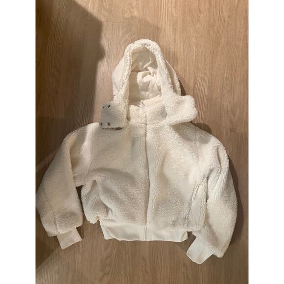 Alo Jackets & Blazers - Alo Foxy Sherpa Jacket – Ivory NWT